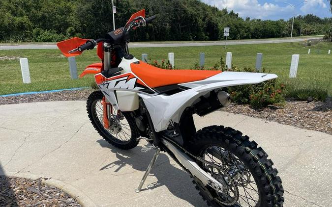 2023 KTM 125 XC