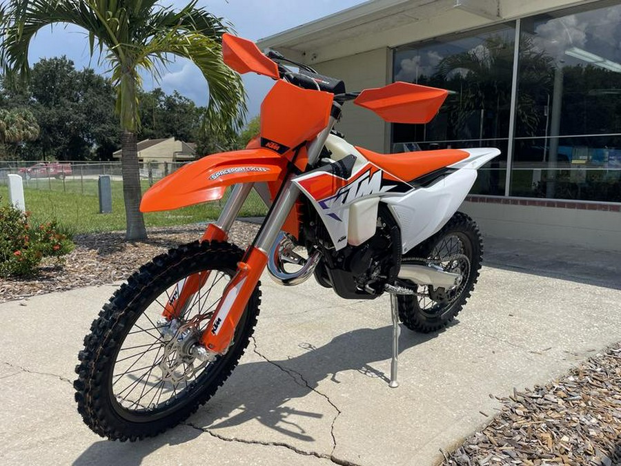 2023 KTM 125 XC