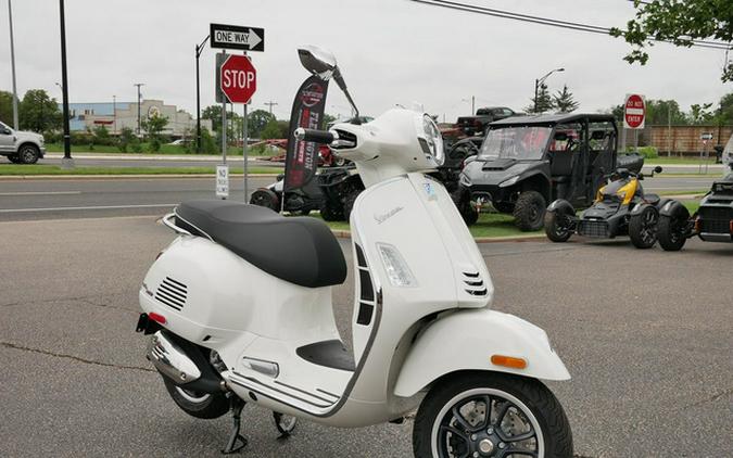 2025 VESPA GTS 310 Super