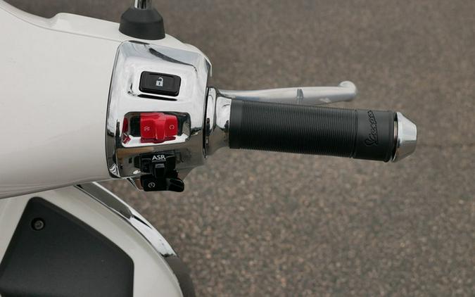 2025 VESPA GTS 310 Super