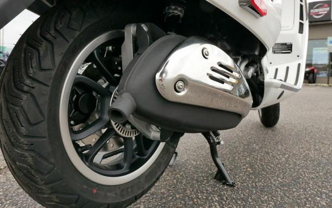2025 VESPA GTS 310 Super