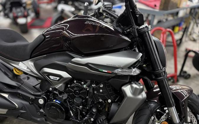 2026 Ducati XDiavel V4 Black Lava