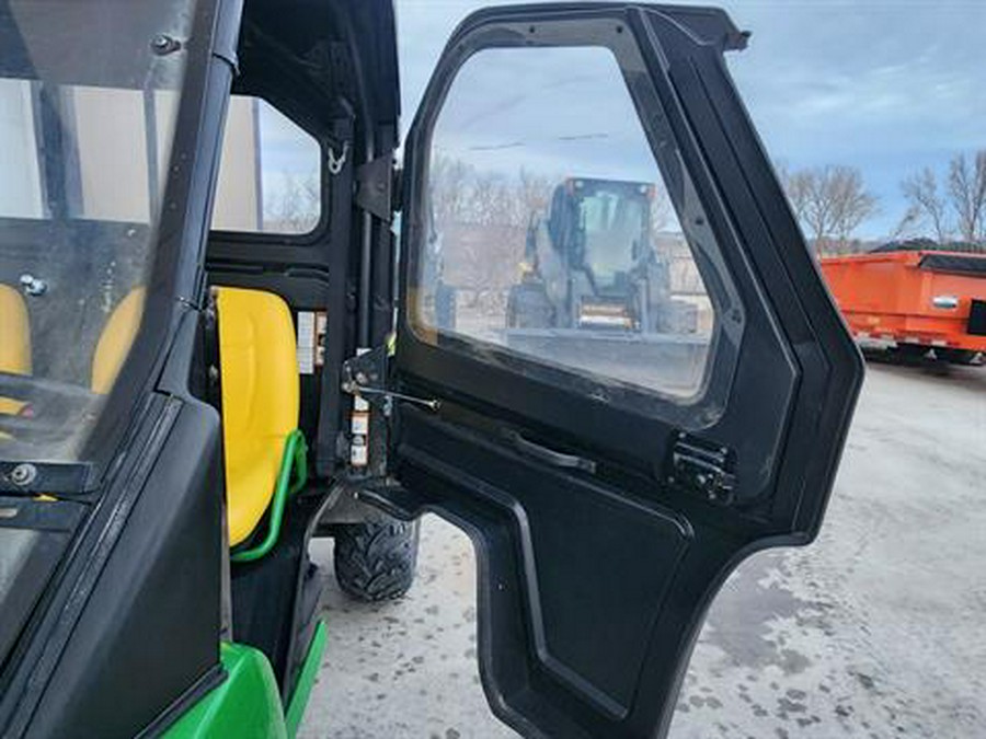 2009 John Deere Gator™ XUV 620i 4x4 (Green & Yellow)