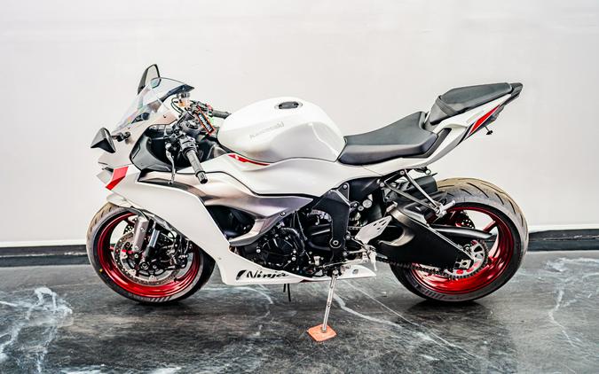 2024 Kawasaki Ninja ZX-6R ABS