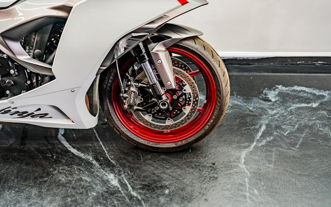 2024 Kawasaki Ninja ZX-6R ABS