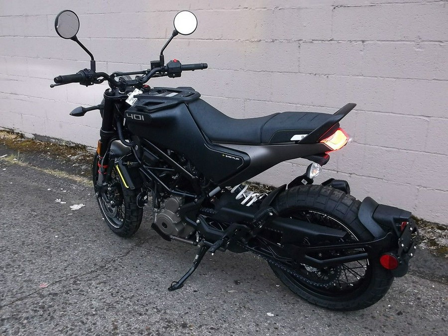 2023 Husqvarna® Svartpilen 401
