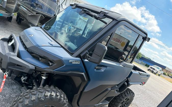 2026 Can-Am Defender Limited HD11