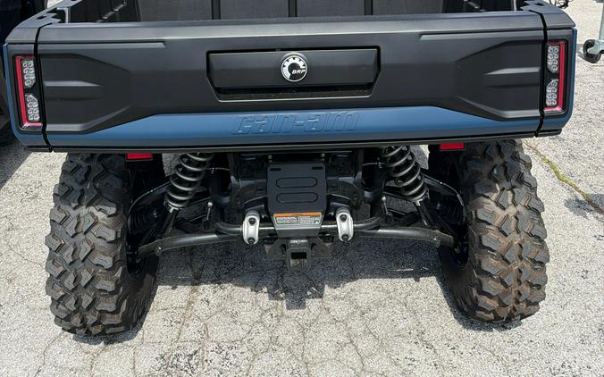2026 Can-Am Defender Limited HD11