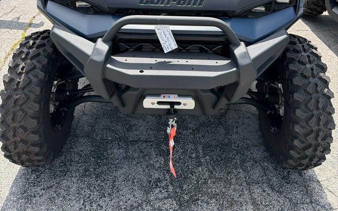2026 Can-Am Defender Limited HD11