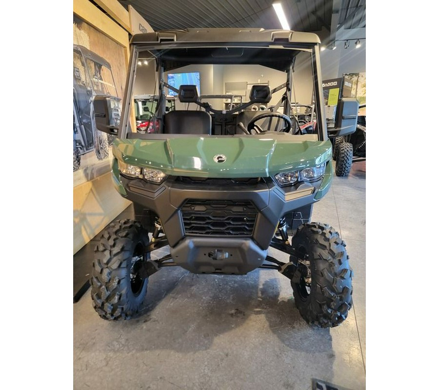 2024 Can-Am® Defender DPS HD10 Tundra Green