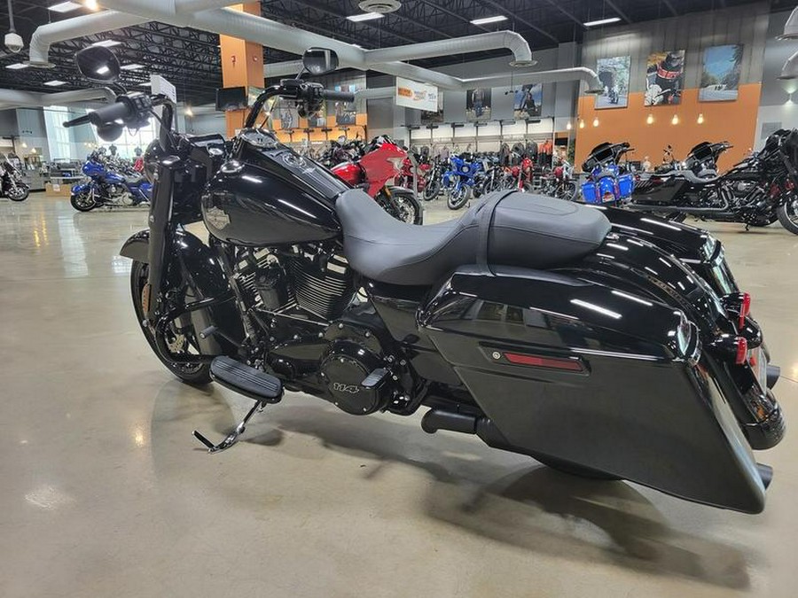 2025 Harley-Davidson® FLHRXS - Road King® Special