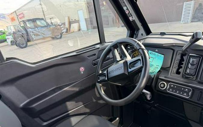 2026 Can-Am Defender MAX XT CAB HD11