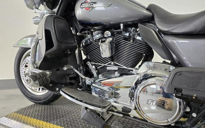 2022 Harley-Davidson® FLHTCUTG - Tri Glide® Ultra