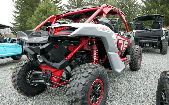 2024 Can-Am Maverick X3 X Ds Turbo RR Fiery Red & Hyper Silver