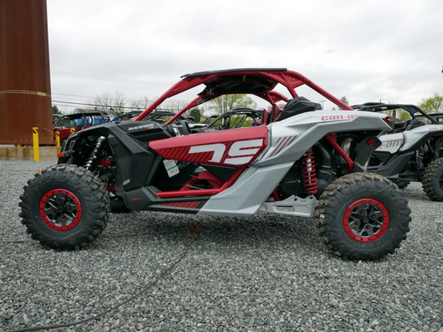 2024 Can-Am Maverick X3 X Ds Turbo RR Fiery Red & Hyper Silver