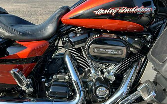 2017 Harley-Davidson CVO™ Street Glide®