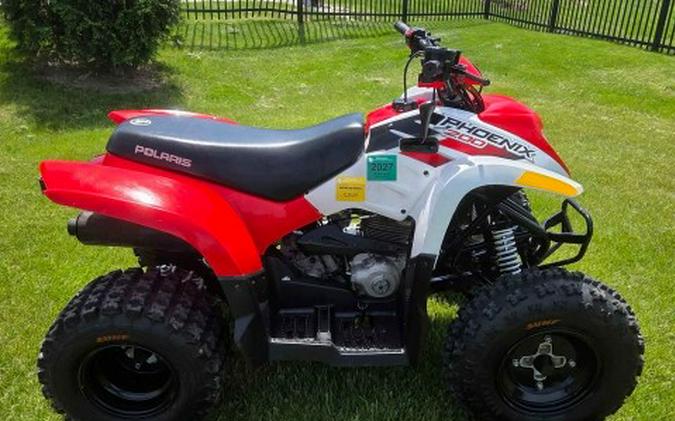 2011 Polaris Phoenix™ 200