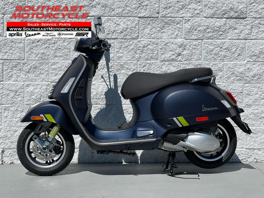 2023 Vespa GTS Super 300 Tech