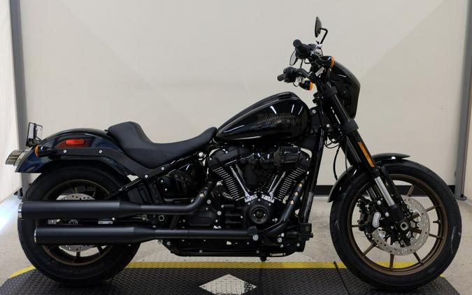 2023 FXLRS Low Rider® S - In Vivid Black