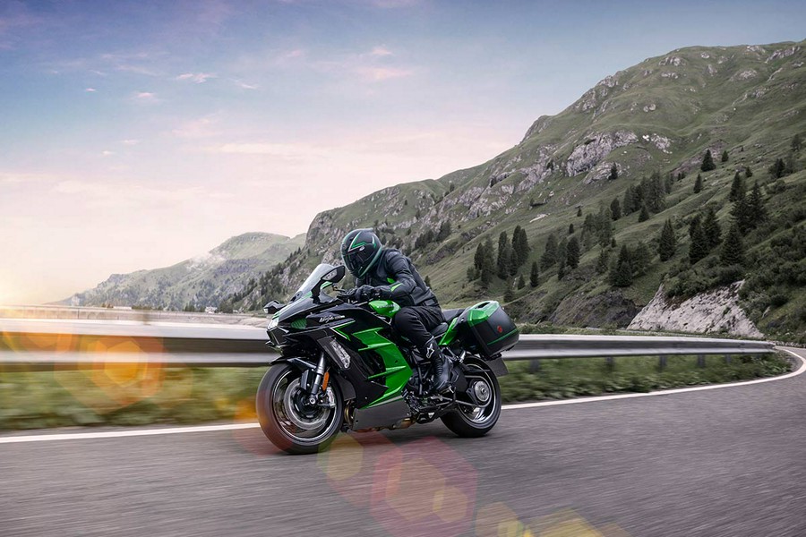 2023 Kawasaki Ninja H2 SX SE