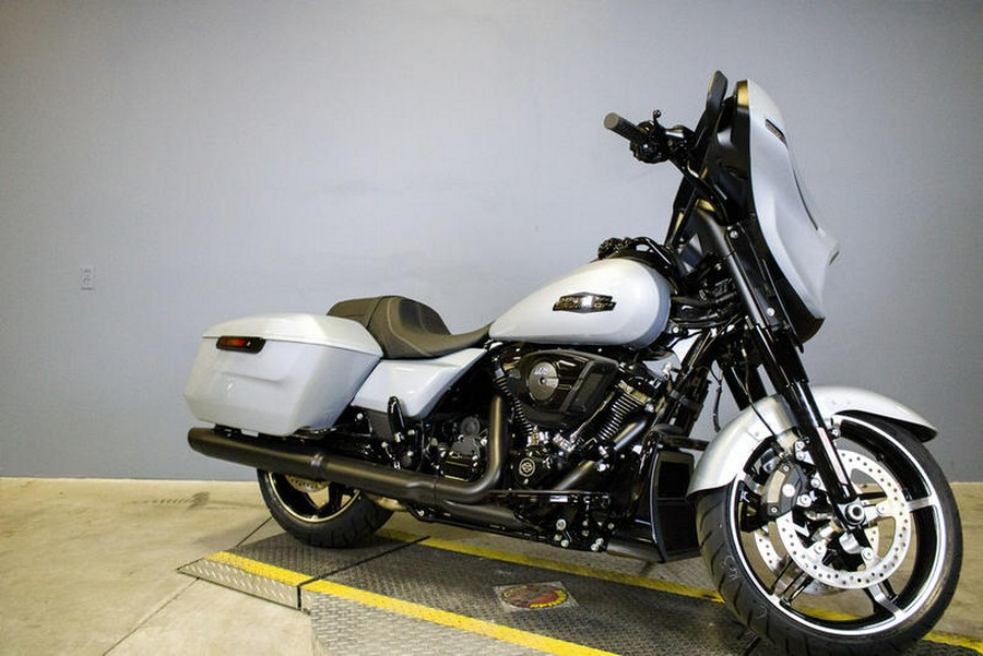 2024 Harley-Davidson® FLHX - Street Glide®