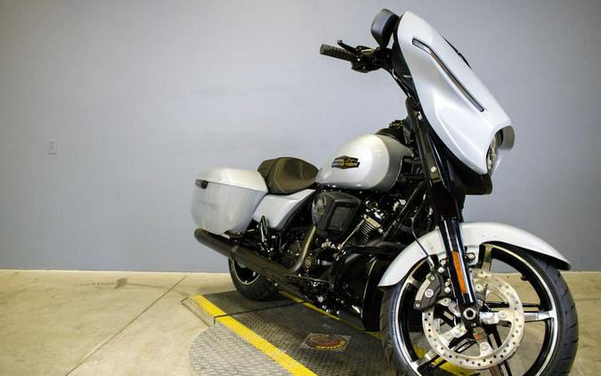 2024 Harley-Davidson® FLHX - Street Glide®