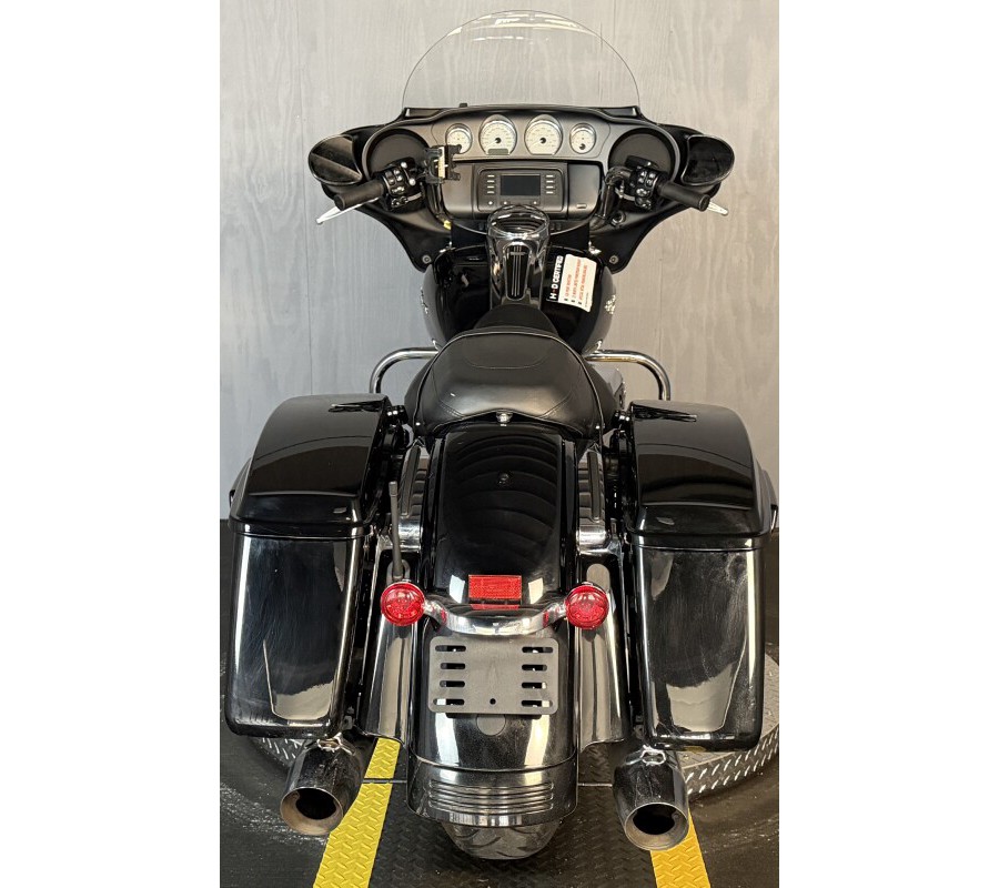 2018 Harley-Davidson® Street Glide® FLHX BLACK