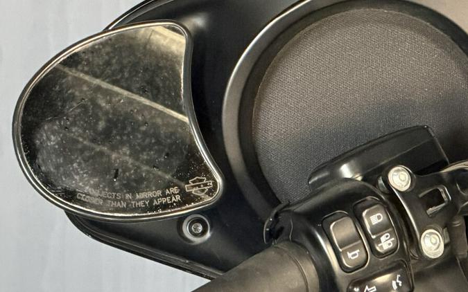 2018 Harley-Davidson® Street Glide® FLHX BLACK