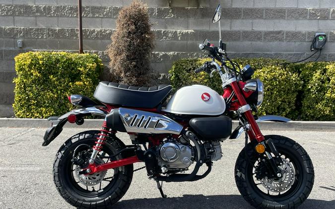 2025 Honda Monkey ABS