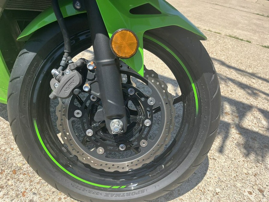 2023 Kawasaki Ninja 400 KRT Edition