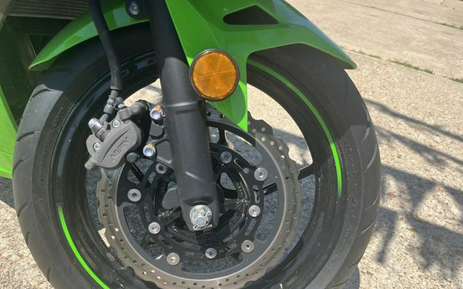 2023 Kawasaki Ninja 400 KRT Edition