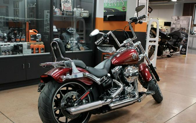 2016 Harley-Davidson® Breakout® Velocity Red Sunglo