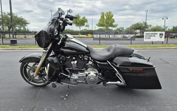 FLHX 2019 Street Glide
