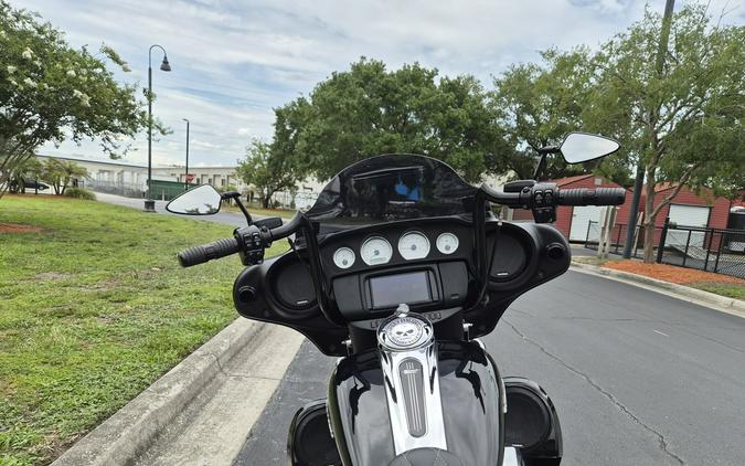 FLHX 2019 Street Glide