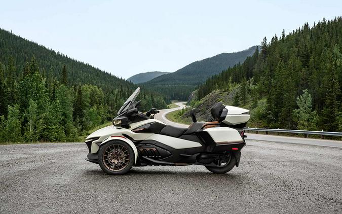 2024 Can-Am Spyder RT Sea-to-Sky First Look