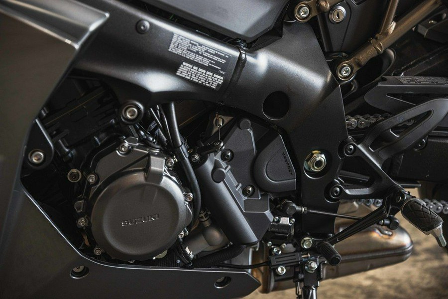 2025 Suzuki GSX-S 1000GT+