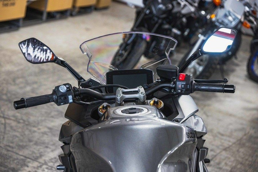 2025 Suzuki GSX-S 1000GT+