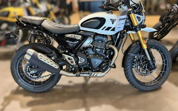 2026 Triumph Scrambler 400 XC Vanilla White