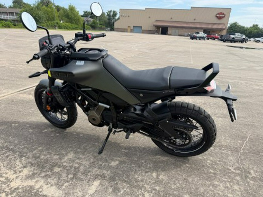 2024 Husqvarna Svartpilen 401