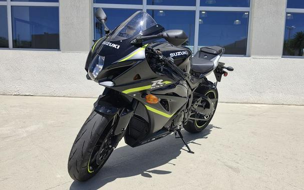 2023 Suzuki GSX-R1000