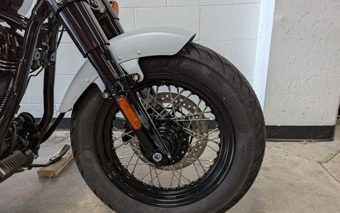 2026 Indian Chief Bobber Dark Horse Ghost White Metallic Smoke