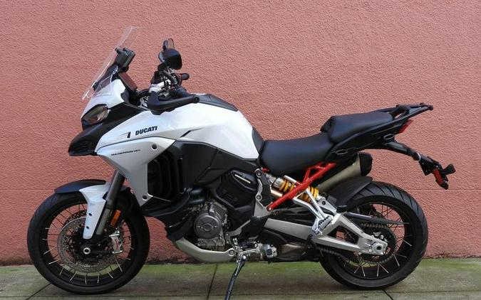 2023 Ducati Multistrada V4S Iceberg White - Spoked Wheels