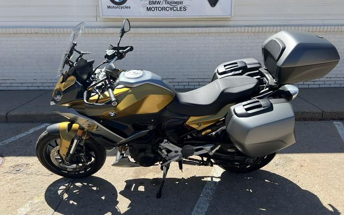 2021 BMW F 900 XR Galvanic Gold Metallic