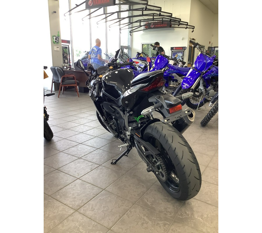 2024 Kawasaki Ninja ZX-4RR ABS