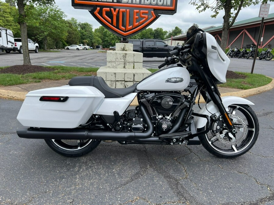 2024 FLHX Street Glide®