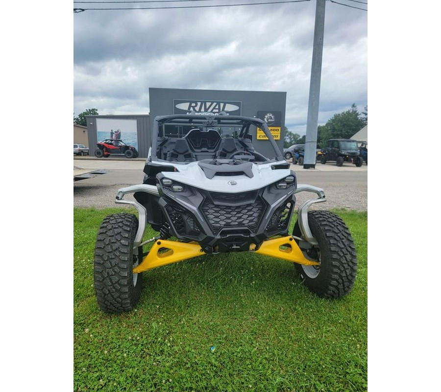 2024 Can-Am® Maverick R 999T DCT