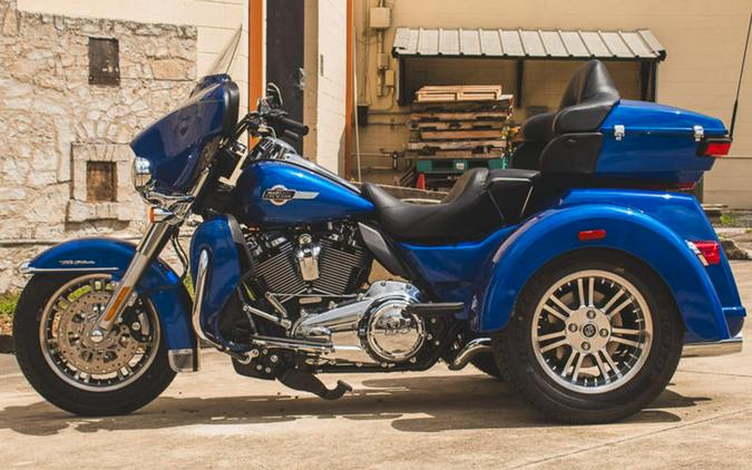 2024 Harley-Davidson® FLHTCUTG - Tri Glide® Ultra