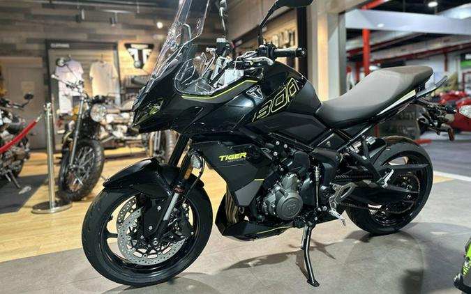 2025 Triumph Tiger Sport 800 Sapphire Black SPORT 800