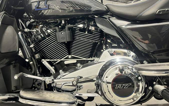 2026 Harley-Davidson® Street Glide 3 Limited Midnight Ember Chrome Trim FLHLT