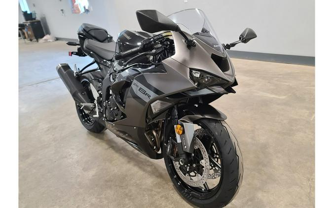 2026 Ninja® ZX™-6R ABS - Kawasaki